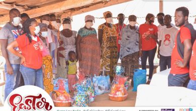 Photo of Spice Fm And Beach Fm In Takoradi Donate To The Needy