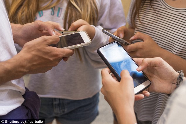 Parents advised to minimize use of Social Media