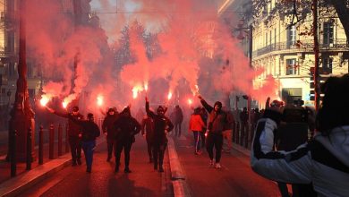 Photo of France: Paris Brought to A Standstill in Second Mass Strike Over Pension Reforms