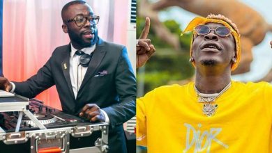 Photo of Shatta Wale has apologised for insulting my mum – Andy Dosty