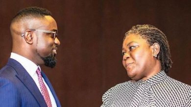Photo of Sarkodie mourns after lawyer’s death – It’s going to be real hard to get over this ￼