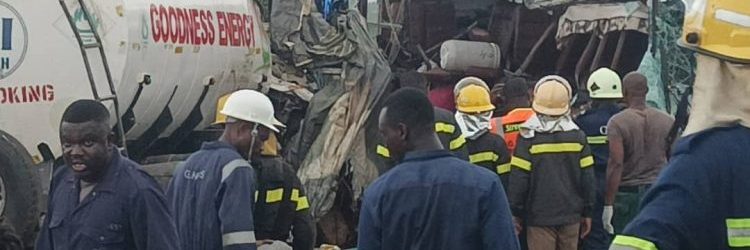 The NRSA has stated that six people died in the deadly crash that occurred at Gomoa Okyereko on Tuesday, May 30 instead of the sixteen figure.