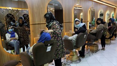 Photo of Afghanistan: Taliban administration orders hair and beauty salons to shut