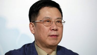 Photo of Chinese insurance boss sentenced to life imprisonment for corruption