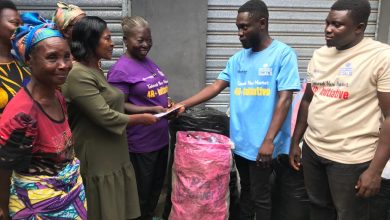 Photo of Takoradi New Market: CorpNation purchases accumulated plastic waste from market women after launching 4R+ initiative