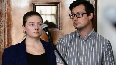 Photo of Ugandan court fines American couple for torturing foster child