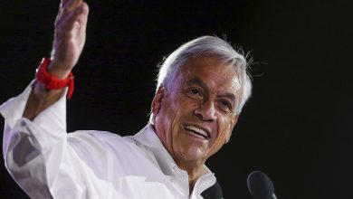 Photo of Former Chilean president Sebastián Piñera dies in helicopter crash