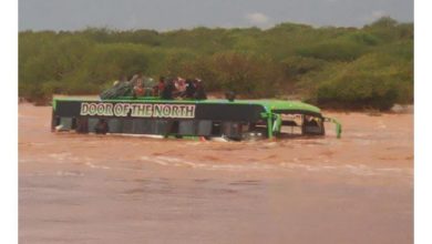 Photo of Passengers rescued after bus swept away by floods in Kenya