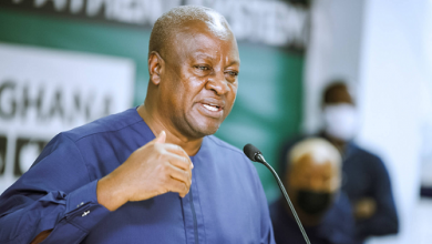 Photo of John Mahama vows to combat corruption in next NDC government