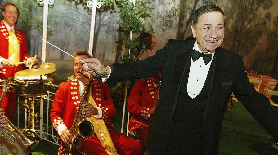 Disney Songwriter Richard M Sherman Dies At 95 - Beach FM 105.5