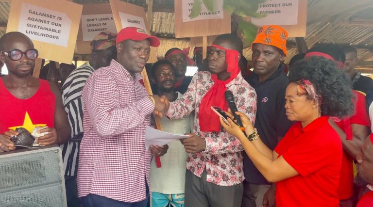 Ellembelle: Concerned cocoa farmers protest against 