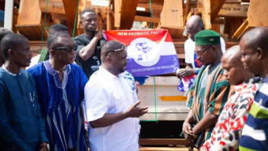 Photo of  Sefwi Wiawso NPP Parliamentary Candidate donates 500 dual desks to Education Directorate