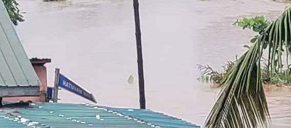 Parts of Sekondi-Takoradi experienced significant flooding after a heavy downpour on Wednesday morning. The rainfall, which began...