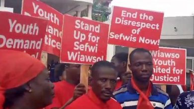 Photo of Sefwi-Wiawso residents demand apology from Bagbin over their MP’s dismissal