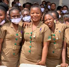 Photo of Government to Recruit More Than 15,000 Nurses and Midwives