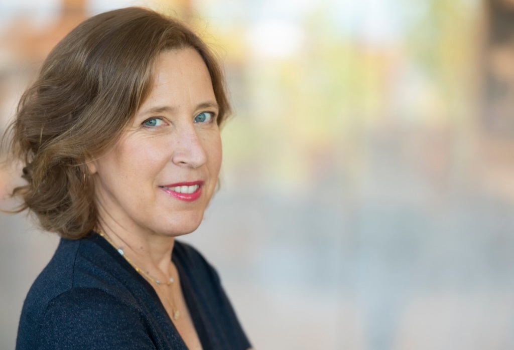 Photo of Former YouTube CEO Susan Wojcicki dies aged 56