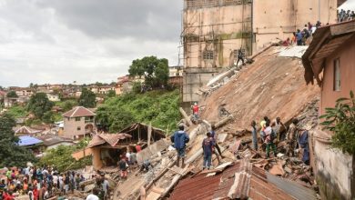 Photo of Rescue efforts ongoing after building collapse in Sierra Leone kills 10