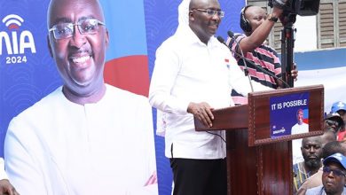 Photo of Bawumia criticizes Mahama for “indecent” remarks, calls for respectful political discourse