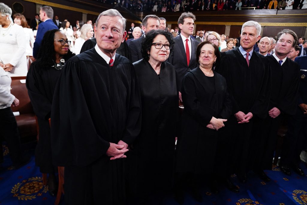 justices 