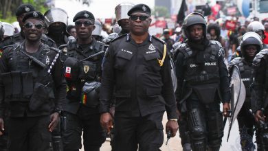 Photo of Police restore order after violent clashes between NPP and NDC supporters in Mamobi