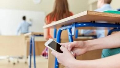 Photo of Brazil president signs bill restricting smartphone use in schools